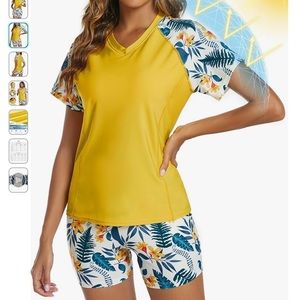 2PC Almost New Sporty Swim Top and Shorts - fully lined w/ removable bra size LG